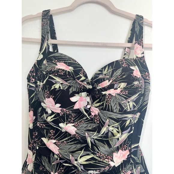 Nip tuck Women's Floral Black Ruched Bodice One Piece Swim Bathing Suit - US 8 - Picture 2 of 6